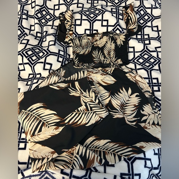 Plant printed crop top with high slit matching skirt - Picture 2 of 2